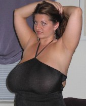 Amateur Huge Juggs