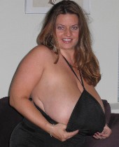 Amateur Huge Juggs
